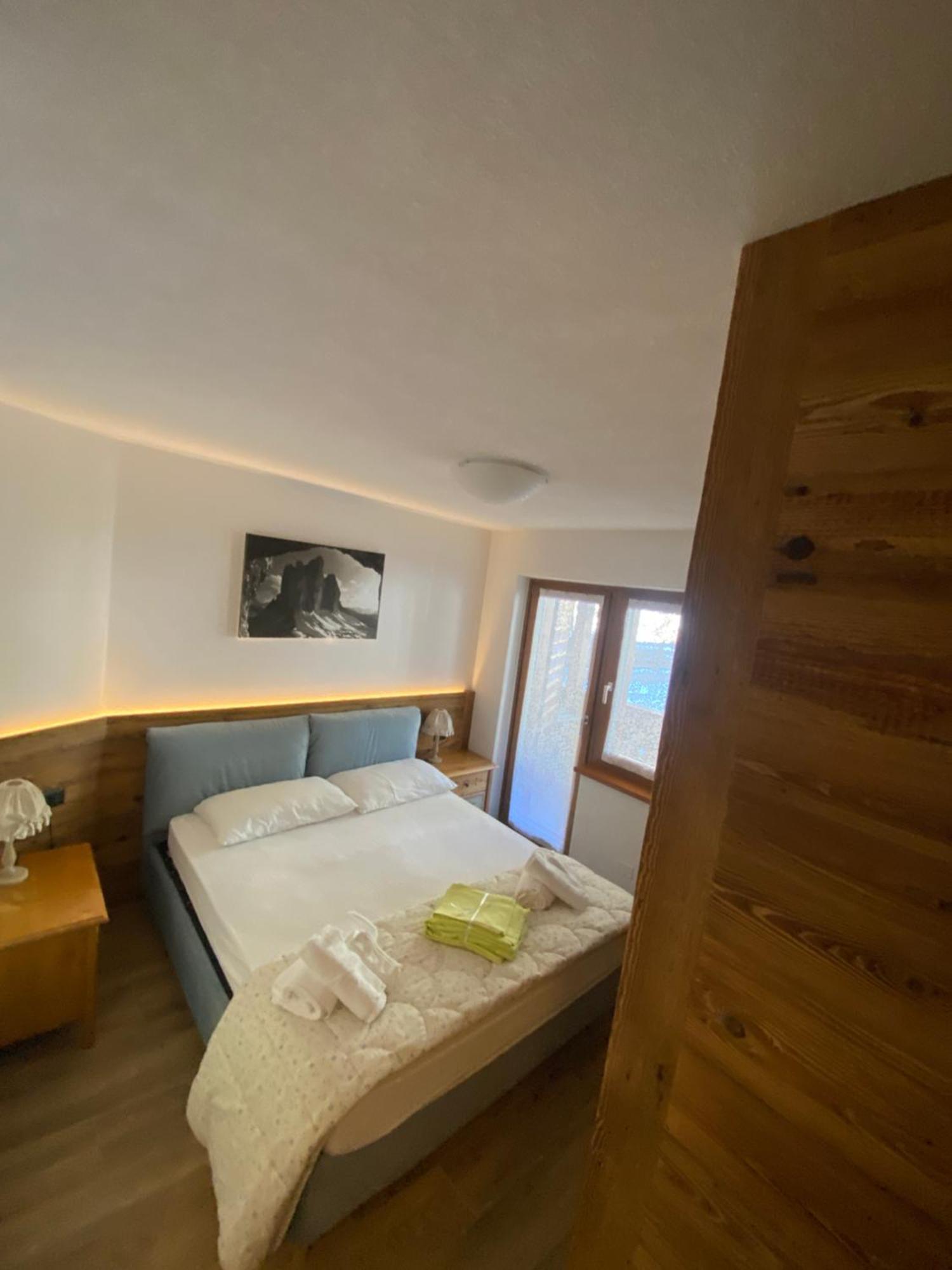 Casa Del Bosco Apartment Canazei Luaran gambar